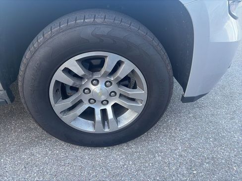 Used 2017 Chevrolet Tahoe LS RWD image 9