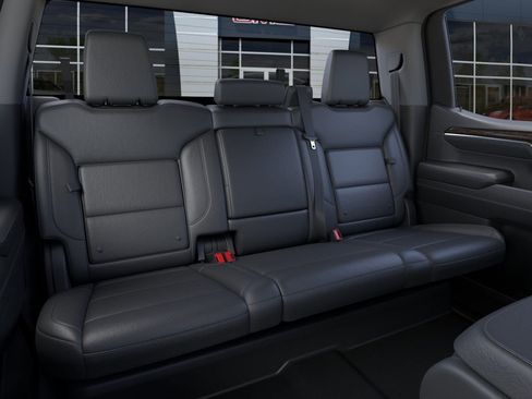 New 2026 GMC Sierra 1500 SLT image 17