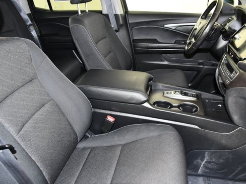 Certified 2025 Honda Ridgeline Sport image 42