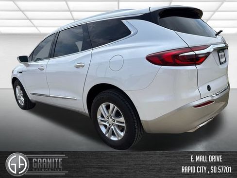 Used 2019 Buick Enclave Premium w/ Trailering Package, 5000 lbs. AWD/4WD image 4