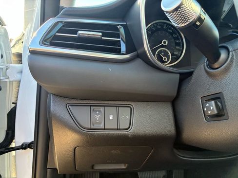 New 2026 Genesis G70 2.5T Prestige image 20