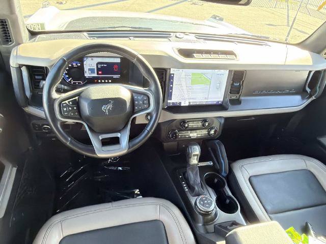 Certified 2022 Ford Bronco Wildtrak AWD/4WD image 8