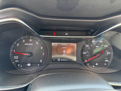 Used 2021 Chevrolet TrailBlazer LT w/ Convenience Package AWD/4WD image 17