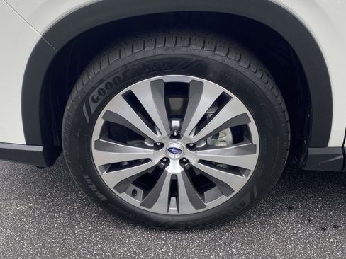 Used 2019 Subaru Ascent Touring w/ Popular Package #3 image 24