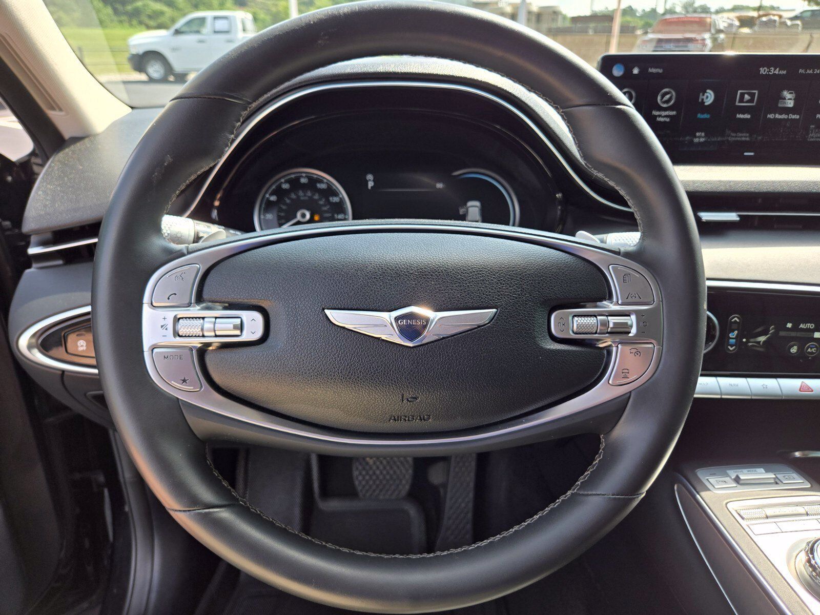 Used 2023 Genesis GV70 2.5T w/ Select Package AWD/4WD image 31