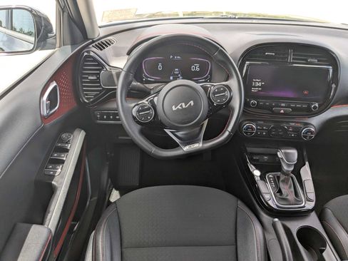 Certified 2023 Kia Soul GT-Line FWD image 19