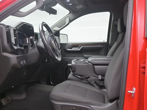 Used 2022 Chevrolet Silverado 1500 LT image 14