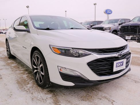 Used 2023 Chevrolet Malibu RS image 13