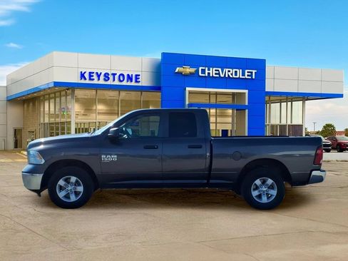 Used 2024 RAM 1500 Classic SLT AWD/4WD image 4