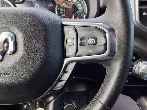 Used 2025 RAM 1500 Laramie AWD/4WD image 12