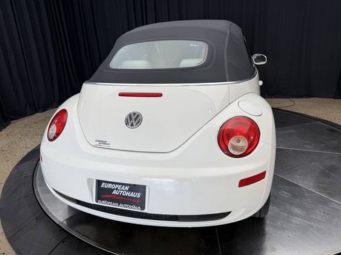 Used 2007 Volkswagen Beetle Triple White Edition FWD image 17