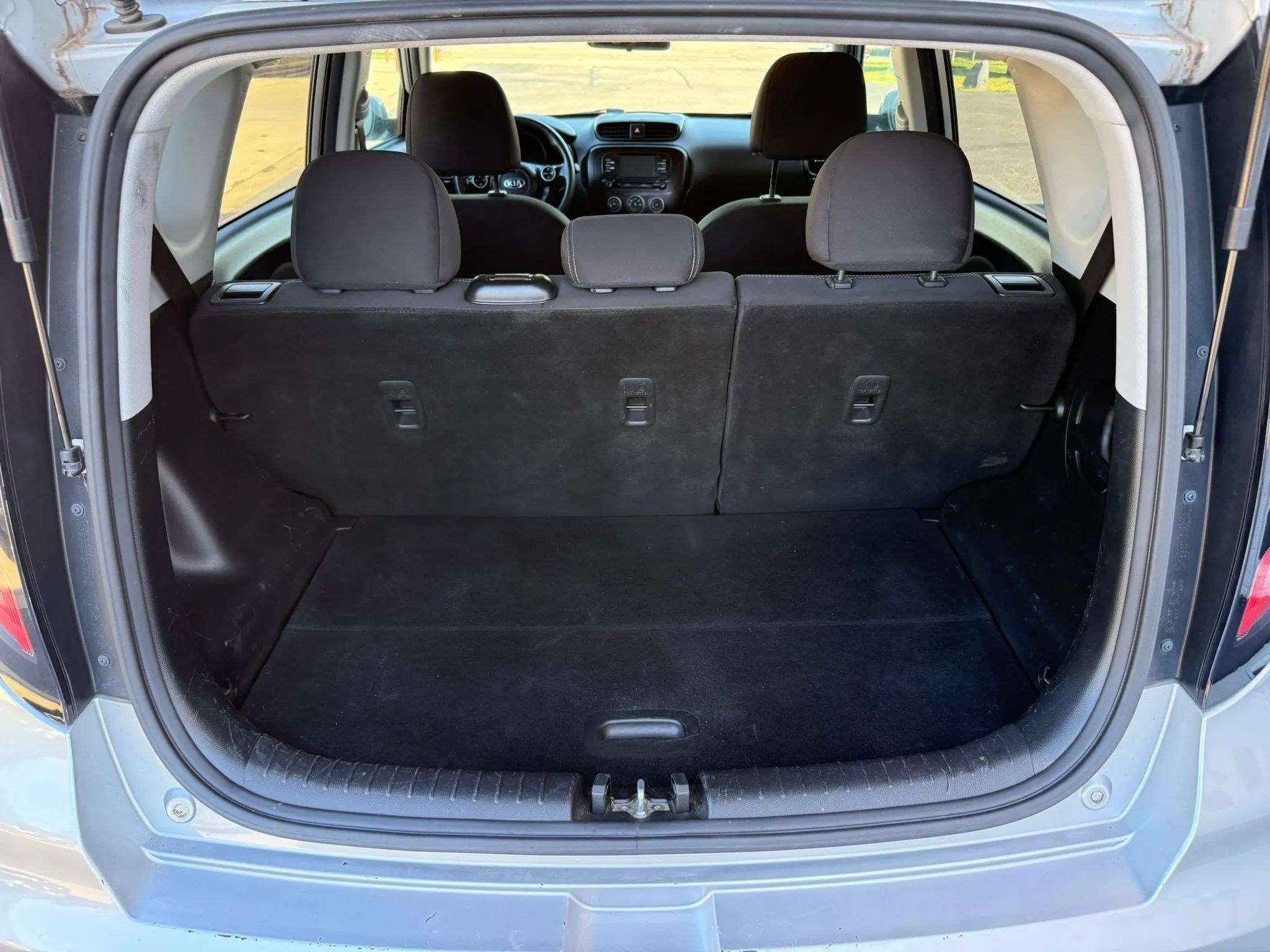 Used 2019 Kia Soul FWD image 17