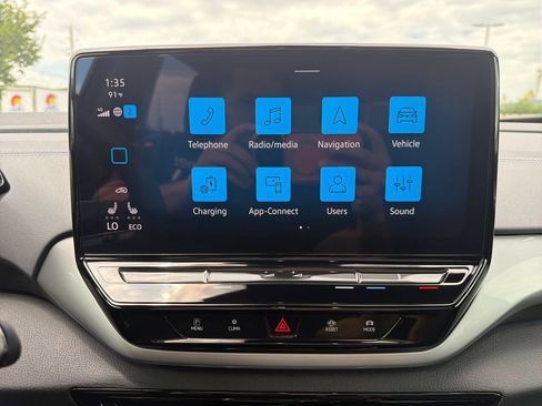 Certified 2023 Volkswagen ID.4 Pro S Plus AWD/4WD image 20