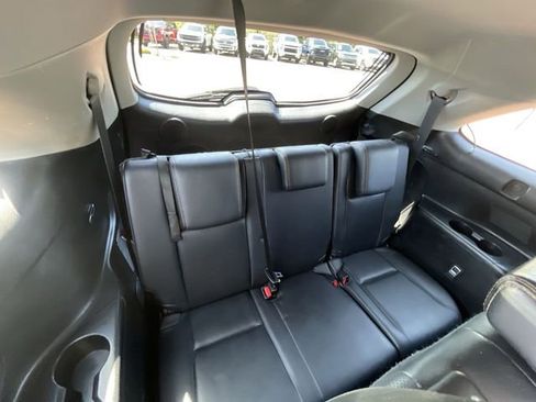 Used 2018 Toyota Highlander Limited Platinum image 34