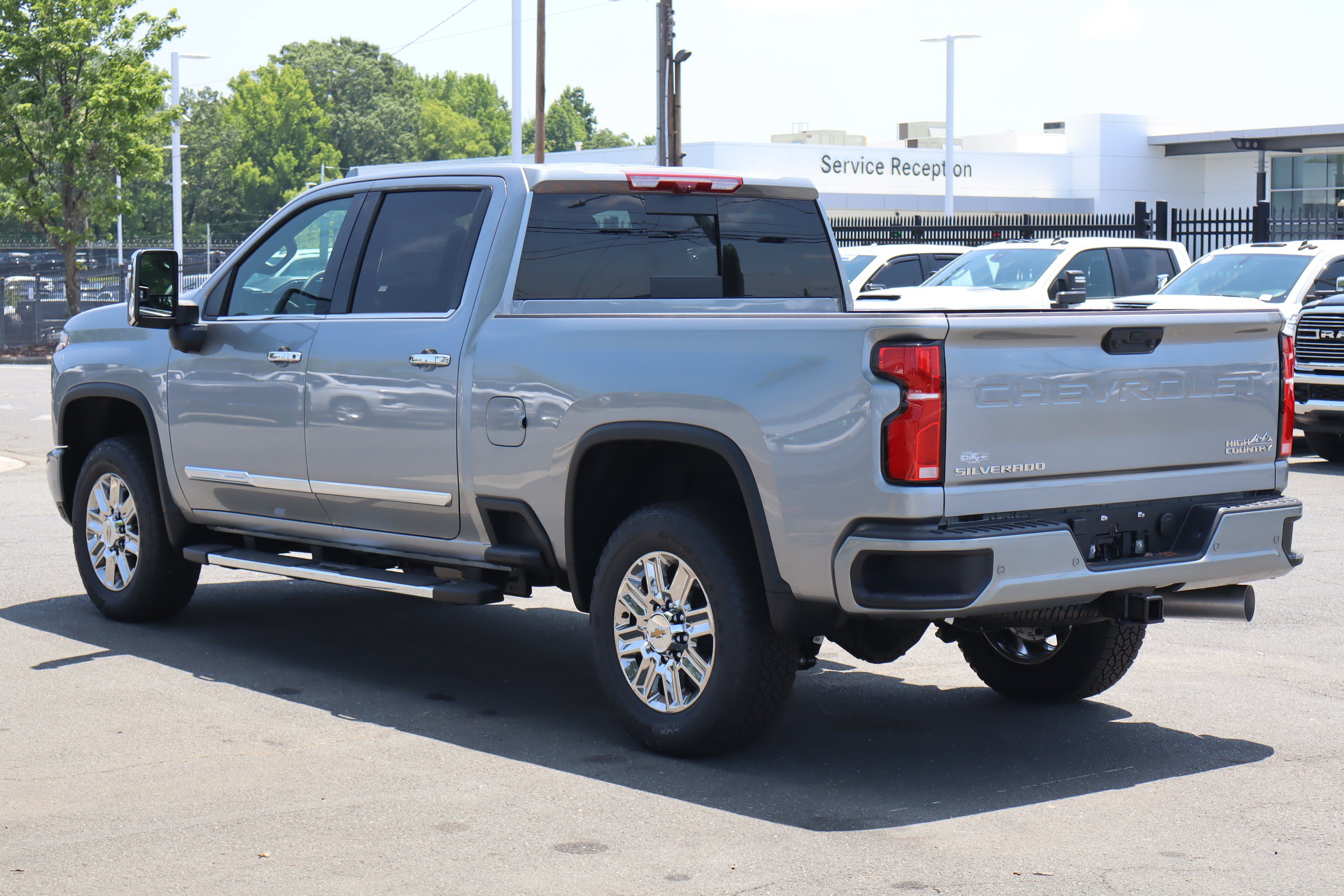 New 2026 Chevrolet Silverado 2500 High Country w/ High Country Premium Package AWD/4WD image 8