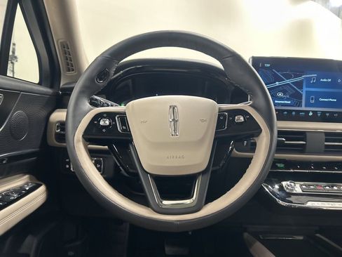 New 2025 Lincoln Corsair Grand Touring w/ Rear Removable Package Tray image 11