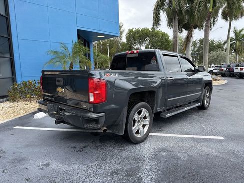 Used 2017 Chevrolet Silverado 1500 LTZ Z71 w/ LTZ Plus Package AWD/4WD image 8