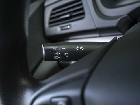 Used 2015 Honda CR-V LX image 23