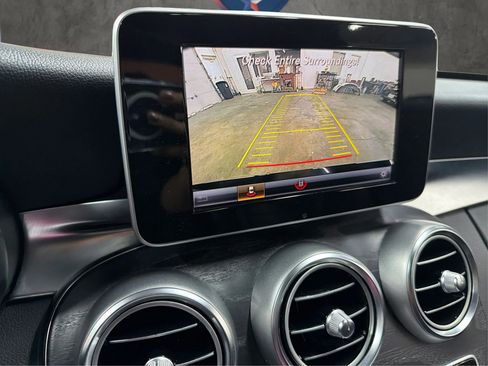 Used 2018 Mercedes-Benz C 300 Sedan w/ Premium Package image 22