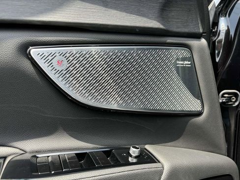 New 2024 Maserati Grecale GT image 28