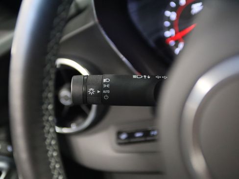 Used 2018 Chevrolet Camaro SS RWD image 22