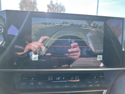 Used 2026 Toyota Camry SE image 28