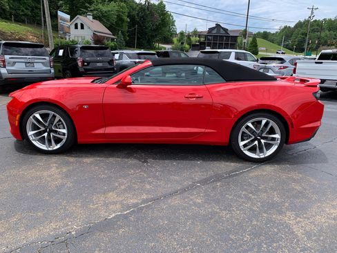 Used 2022 Chevrolet Camaro LT w/ RS Package RWD image 32