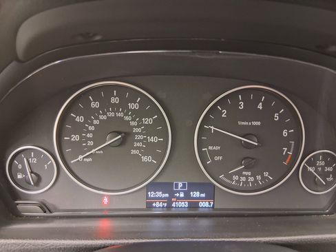 Used 2015 BMW 320i Sedan image 19