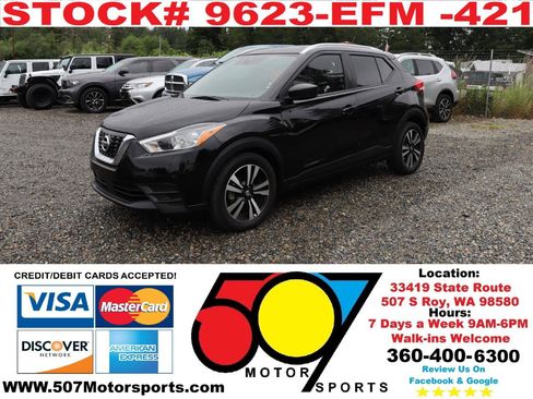 Used 2020 Nissan Kicks SV FWD image 2