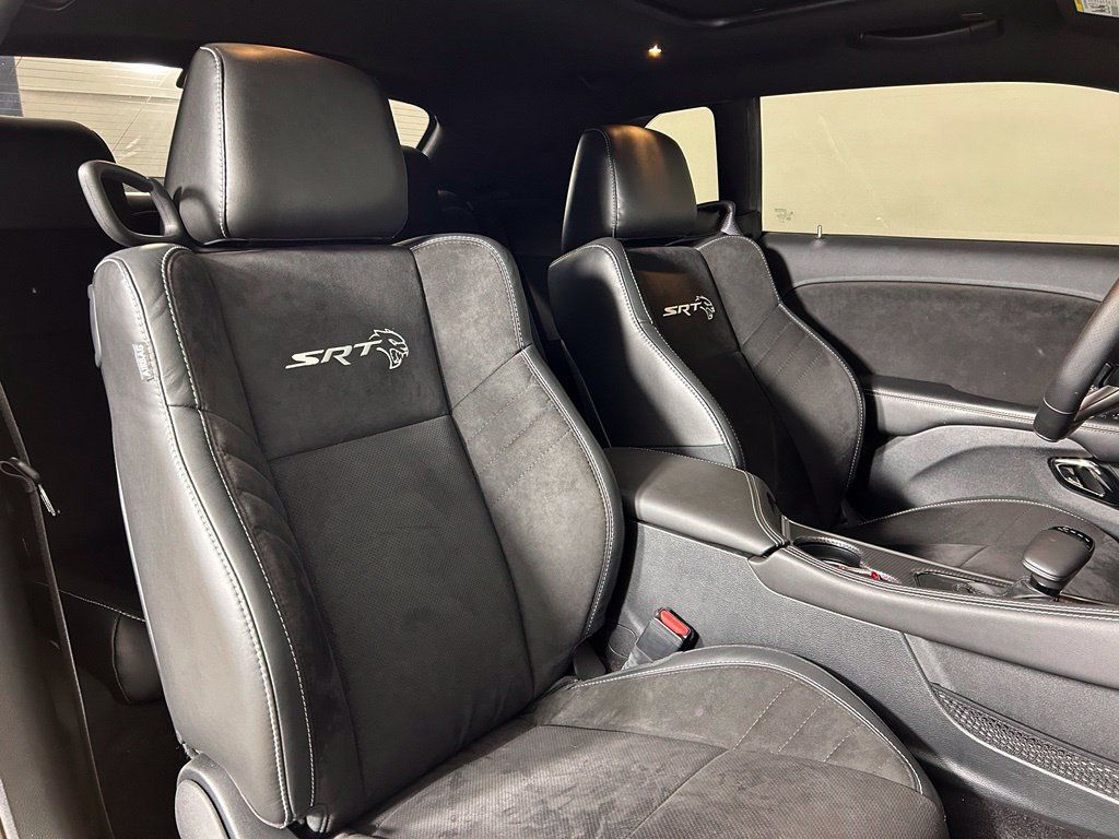 Used 2019 Dodge Challenger SRT Hellcat Redeye RWD image 12