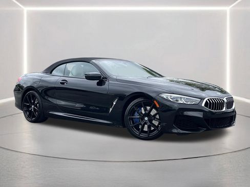 Used 2022 BMW 840i Convertible w/ Comfort Seating Package image 2
