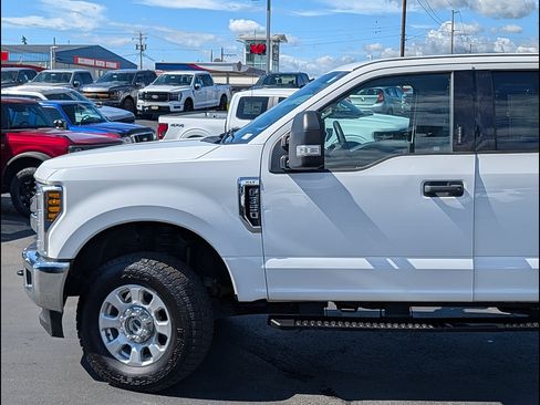 Used 2019 Ford F350 XLT w/ XLT Value Package AWD/4WD image 10