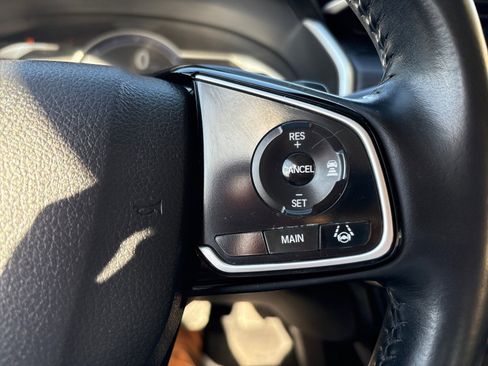 Used 2018 Honda Clarity Touring image 13