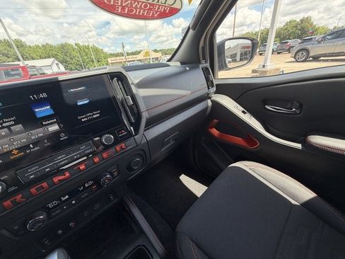 Used 2025 Nissan Frontier Pro-X w/ Pro Convenience Package RWD image 27