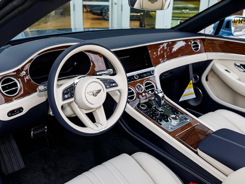 New 2026 Bentley Continental GTC image 32