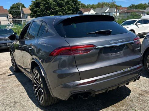 Used 2023 Maserati Grecale Modena AWD/4WD image 2