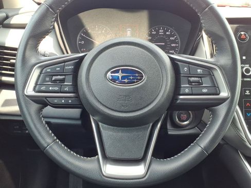 Used 2023 Subaru Outback Premium AWD/4WD image 8