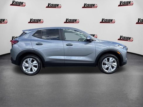 Used 2024 Buick Encore GX Preferred w/ Comfort Package AWD/4WD image 4