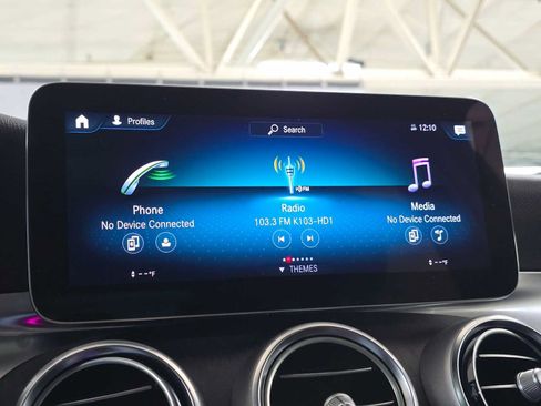 Used 2022 Mercedes-Benz GLC 300 4MATIC image 31