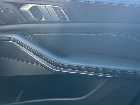 Used 2022 BMW X5 xDrive45e w/ M Sport Package image 19