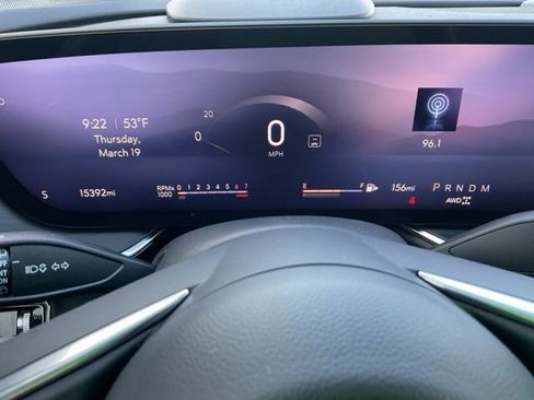 Used 2025 Buick Envision Preferred image 27