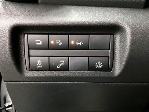 New 2025 Nissan Kicks Play S FWD image 25