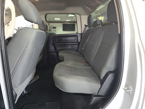 Used 2018 RAM 1500 Tradesman w/ Popular Equipment Group image 11