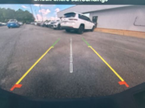 Used 2022 Jeep Gladiator Sport image 31