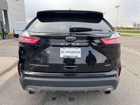 Certified 2024 Ford Edge Titanium w/ Equipment Group 301A AWD/4WD image 31