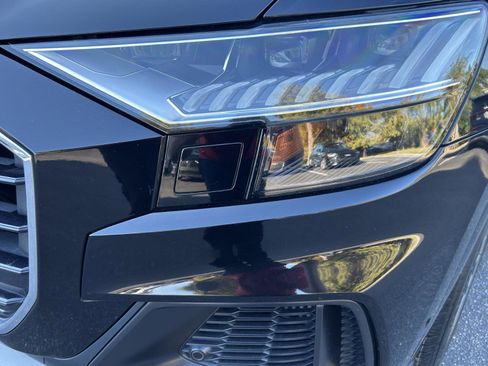 Used 2021 Audi Q8 Premium Plus w/ Premium Plus Package image 8