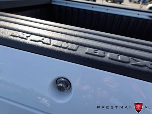 Used 2026 RAM 3500 Limited AWD/4WD image 7