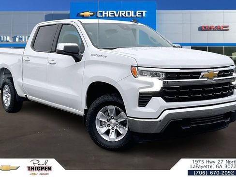 Used 2025 Chevrolet Silverado 1500 LT image 1