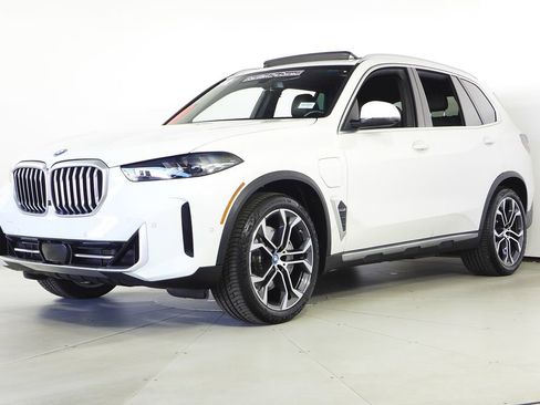 Certified 2024 BMW X5 xDrive50e w/ Parking Assistance Package image 2