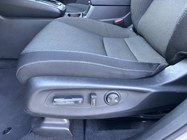 Used 2024 Honda CR-V EX image 17